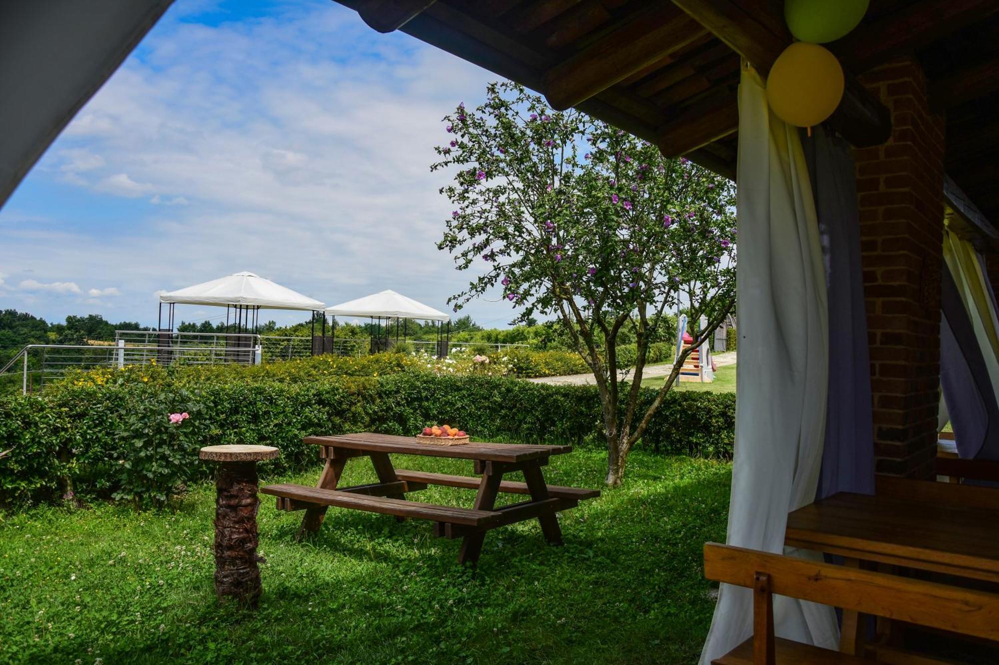 Agriturismo Cascina Ponchietta Monta Exterior photo